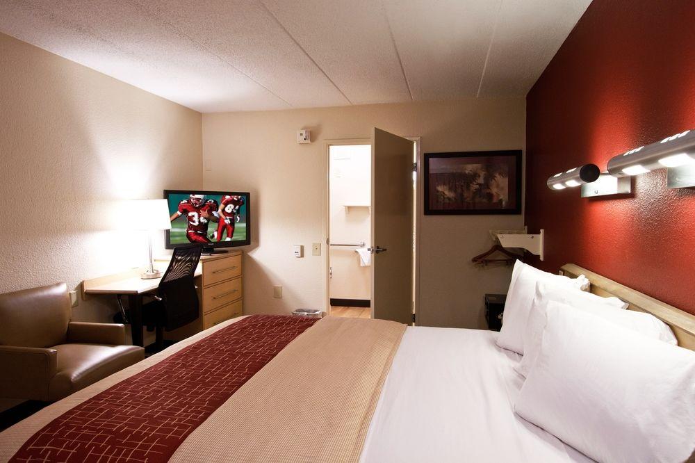 Red Roof Inn Canton Zewnętrze zdjęcie