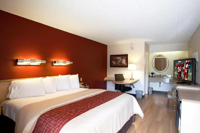 Red Roof Inn Canton Zewnętrze zdjęcie